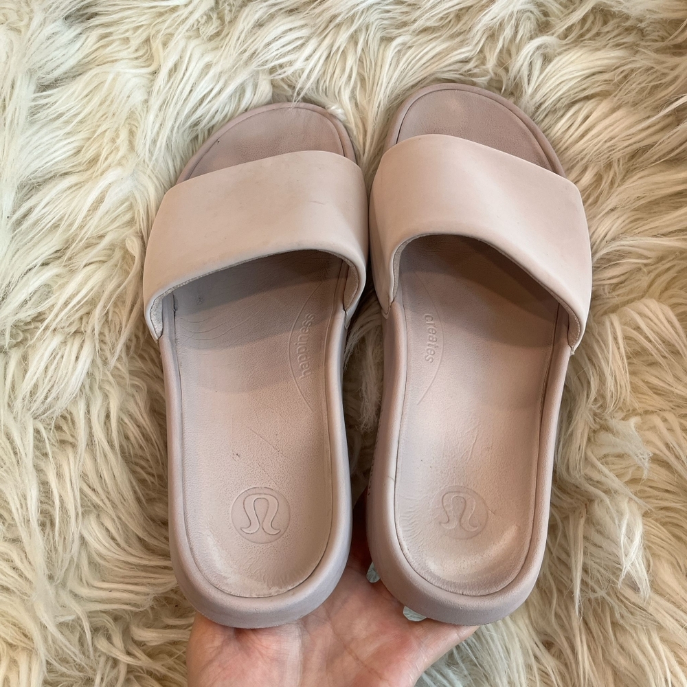 lululemon athletica Women's Cream Slide Sandals